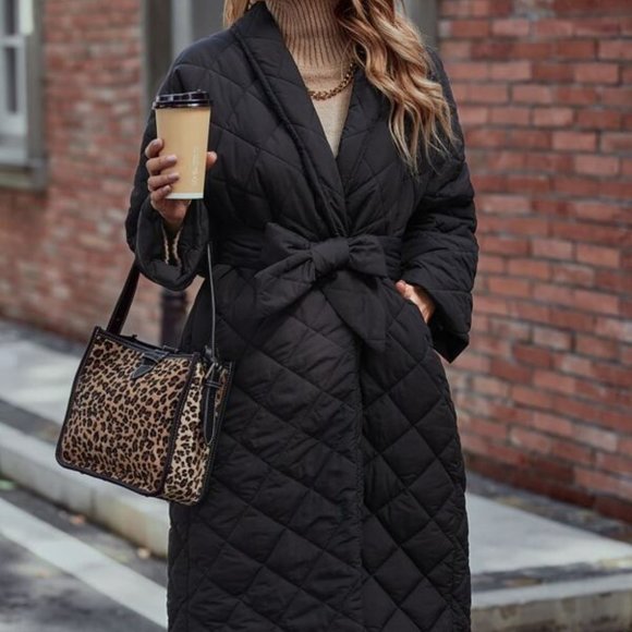 Classic Qulited Black Belted Jacket - Picture 2 of 7